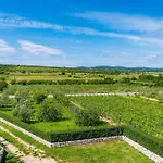 My Dalmatia - Agro Casa With Private Heated Pool Prázdninový dům *
