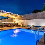 My Dalmatia - Agro Casa With Private Heated Pool Skradin