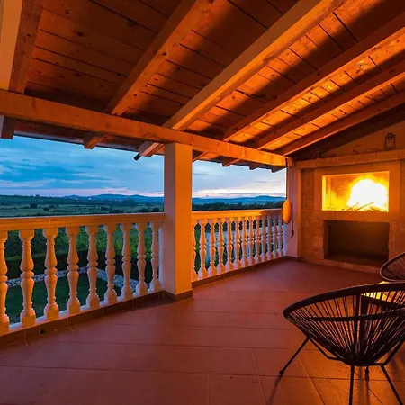 My Dalmatia - Agro Casa With Private Heated Pool