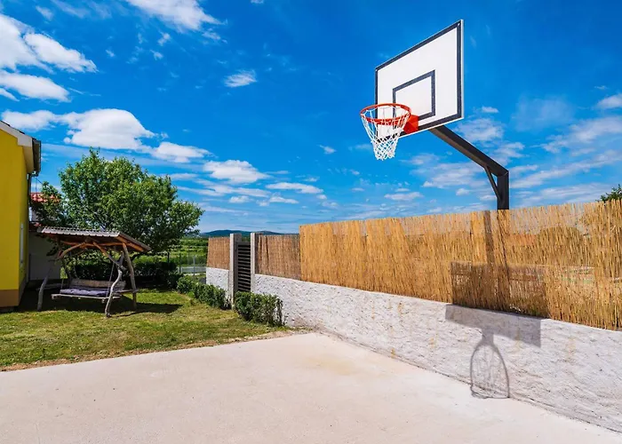 My Dalmatia - Agro Casa With Private Heated Pool