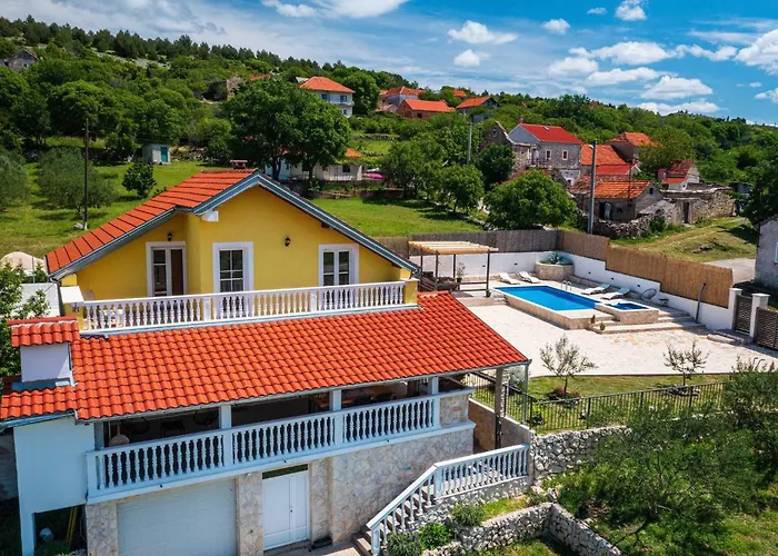 Nyaraló My Dalmatia - Agro Casa With Private Heated Pool