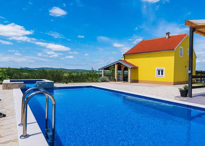 My Dalmatia - Agro Casa With Private Heated Pool Vakantiehuis *