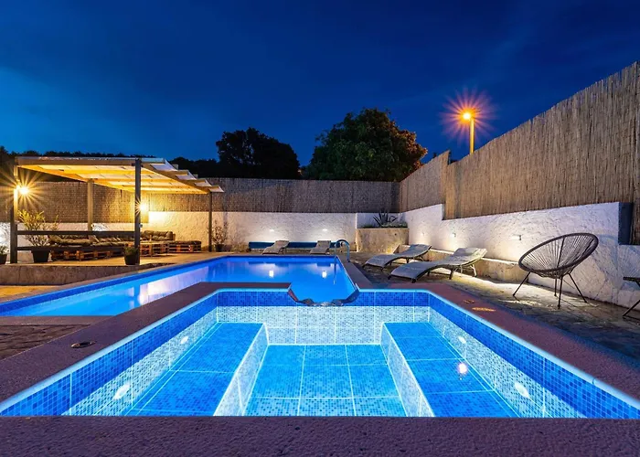 My Dalmatia - Agro Casa With Private Heated Pool Nyaraló Skradin